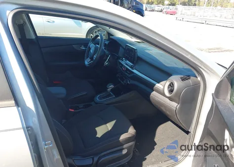 2019 Kia Forte Lxs из США, поврежденный, VIN 3KPF24AD3KE130877